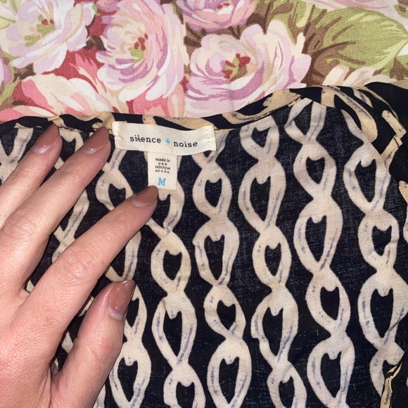 Like new bodysuit - Picture 6 of 8